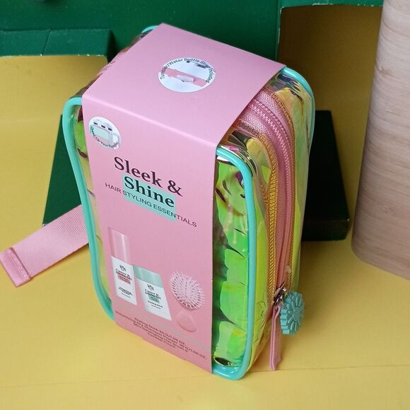 Sleek & Shine Hair Styling Essentials beauty bundle - Picture 5 of 7